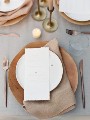 Sara-Corona-Linda-Ha-Wedding-Design-Charlottesville-Virginia-mango-wood-charger-party-rental