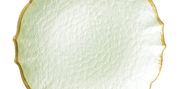 Baroque Glass Charger in Pistachio